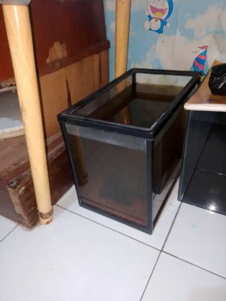 jual akuarium bekas