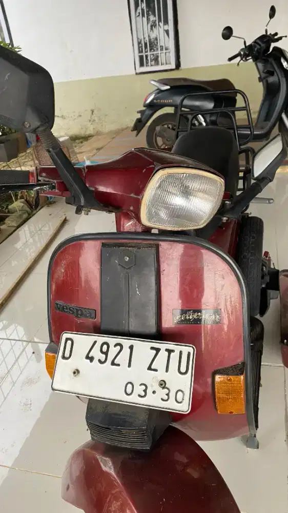 Jual motor vespa bekas