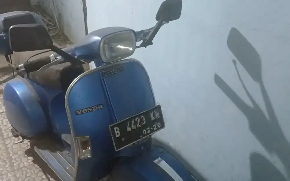 Vespa strada 86