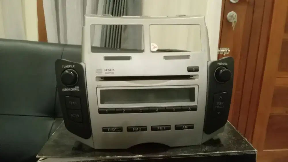 Head unit yaris