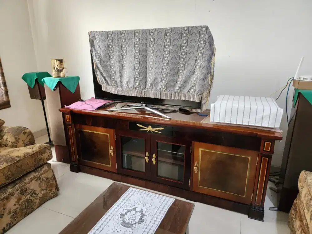 Kabinet Klasik TV Davinci