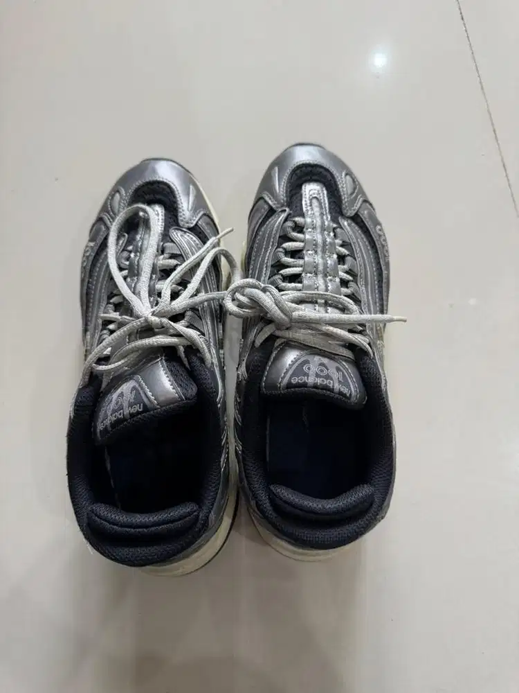 Sepatu Ori New Balance 1000 Silver Black 38