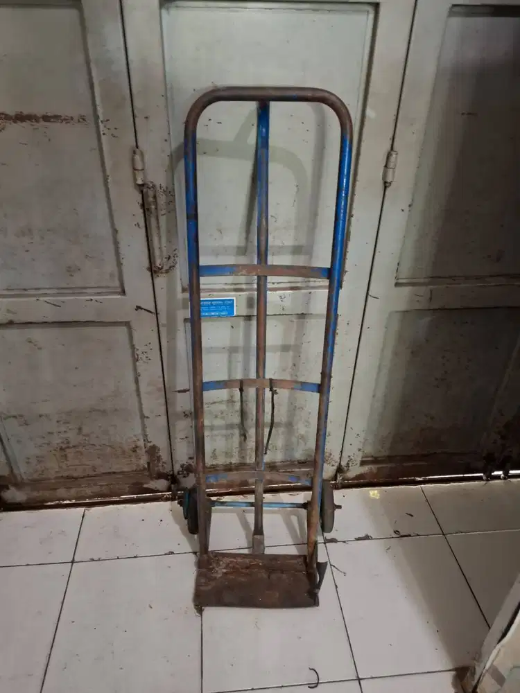 Di Jual Troli Galon