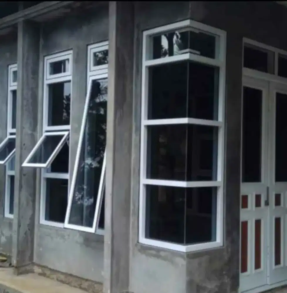Jual berbagai macam kusen pintu jendela aluminium