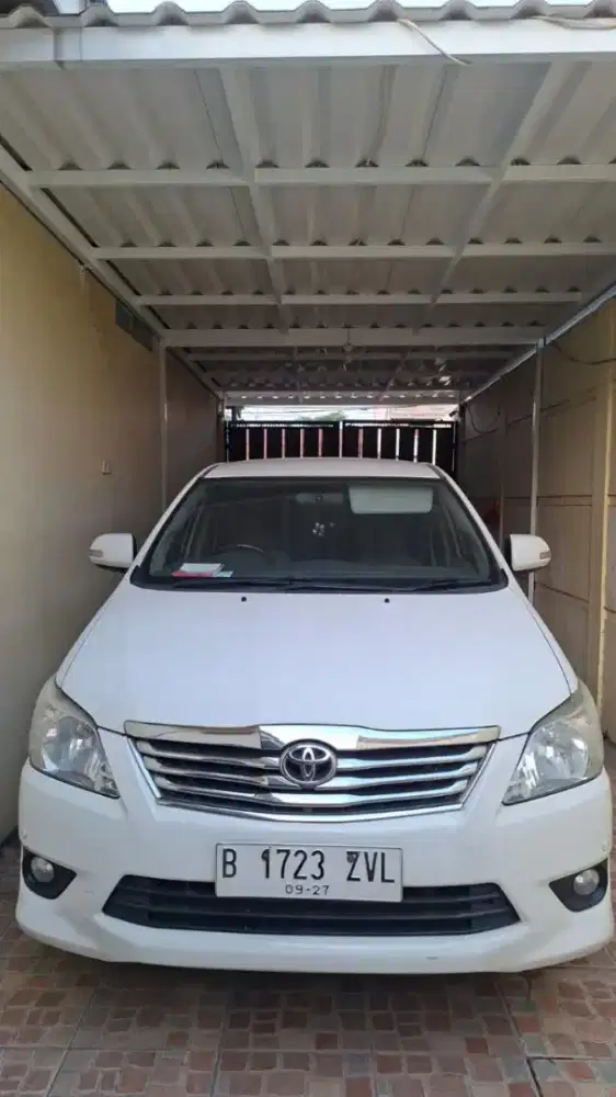 (Cash) Innova tipe v 2012 matic