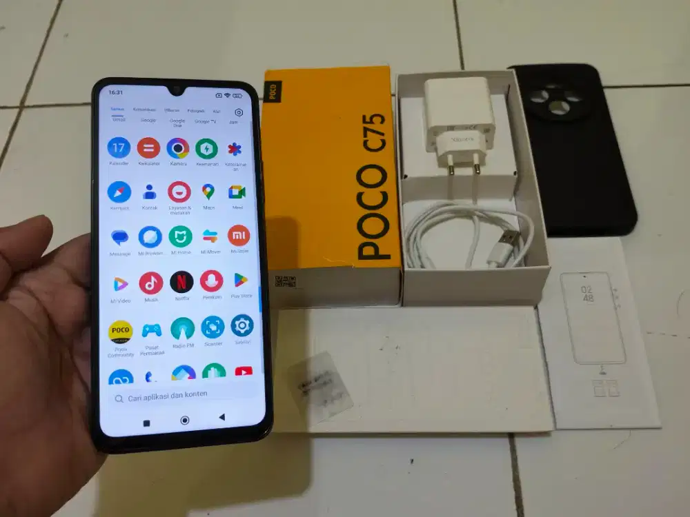 POCO C75 Ram 8GB / 256GB 4G 6.88in Kamera 50MP 5160Mah Support NFC
