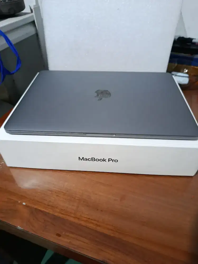 Macbook pro A1708 Matot