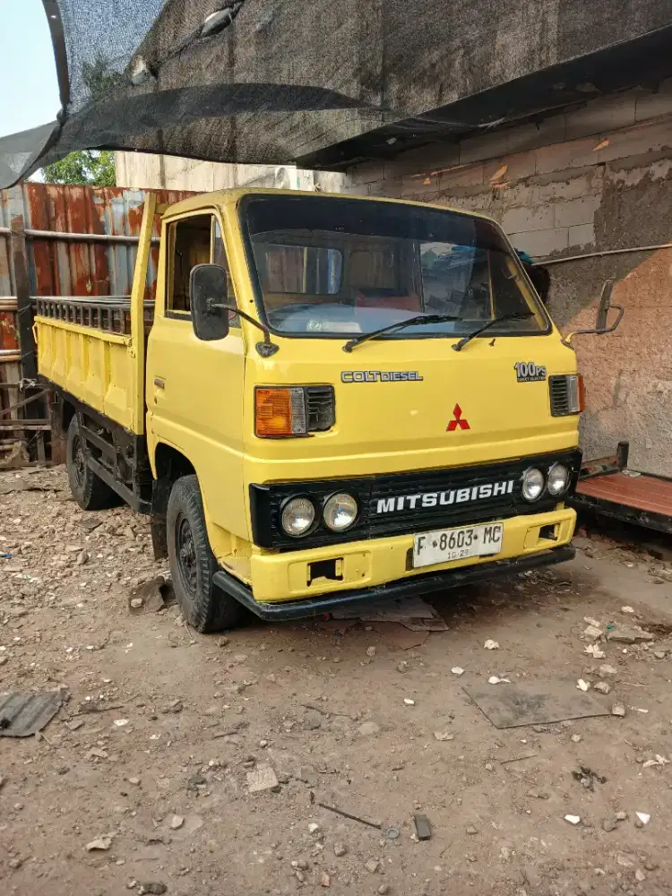 1985 engkel umplung colt diesel truck