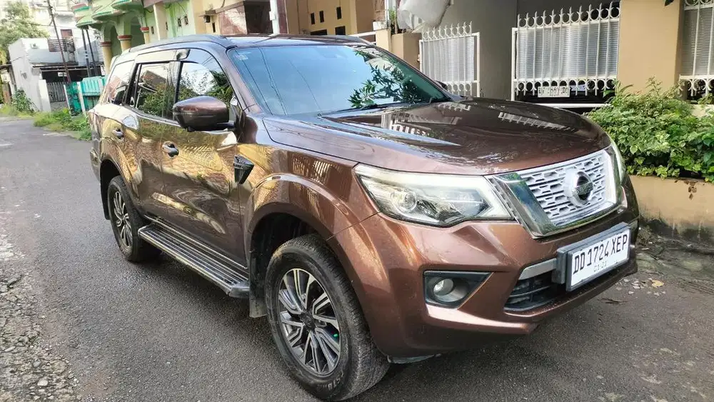 Dijual (cash/credit) Nissan Terra VL 2.4 Matic Solar 2018