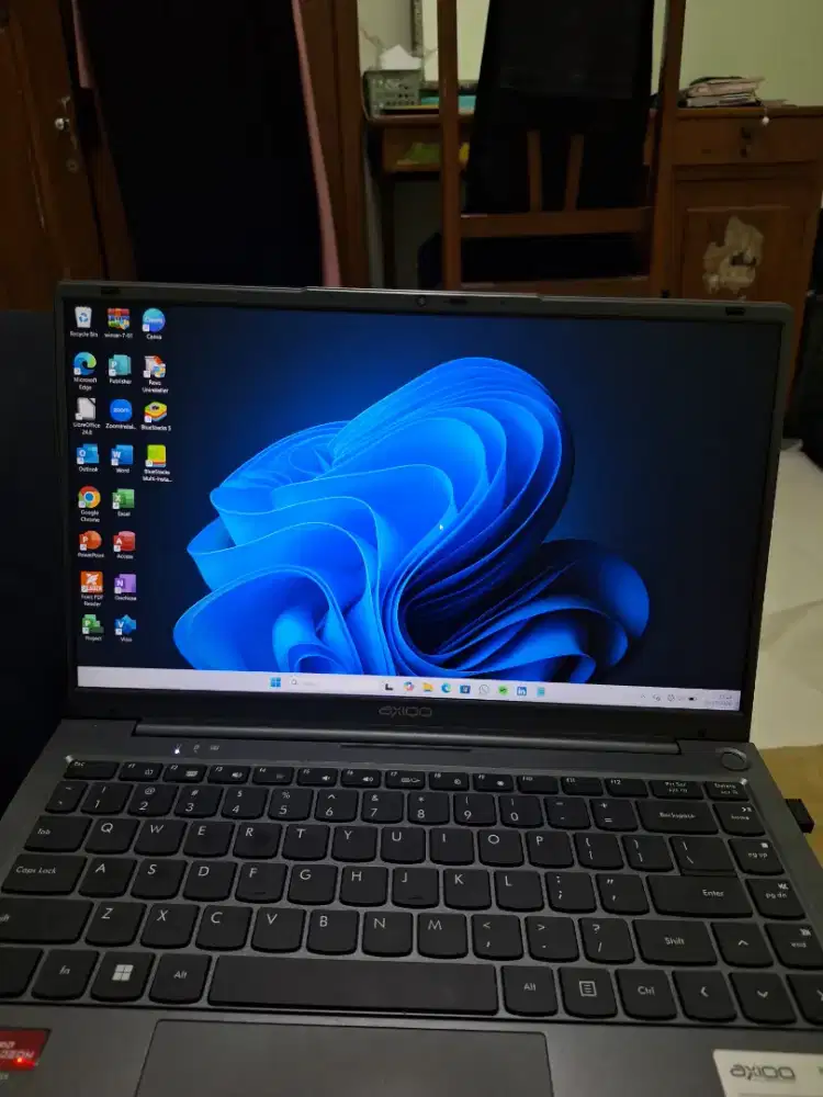 Laptop Axioo Axio hype 5 AMD X5-2 ryzen 5