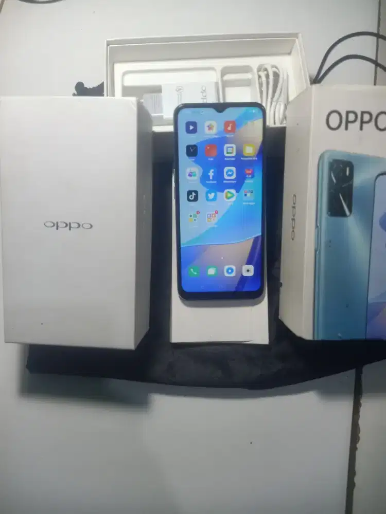 Hp Oppo A16 6/128 kelengkapan full set