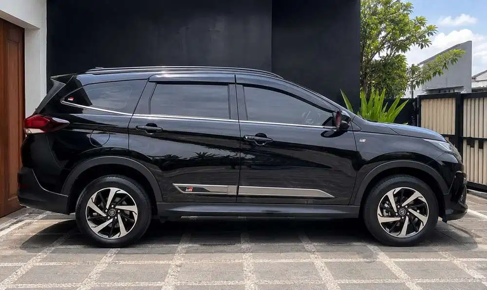 LANGSUNG PEMILIK | TOYOTA RUSH 1.5 GR SPORT 2023 MATIC