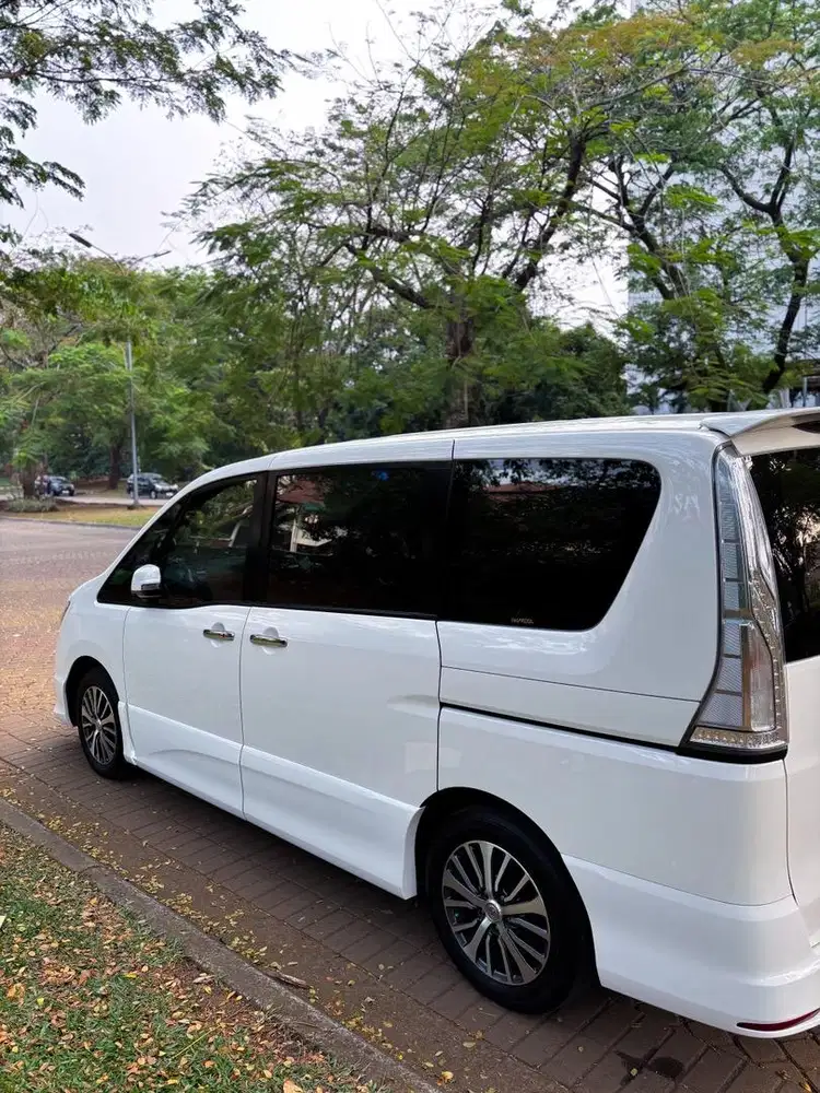 Nissan Serena HWS Matic 2018
