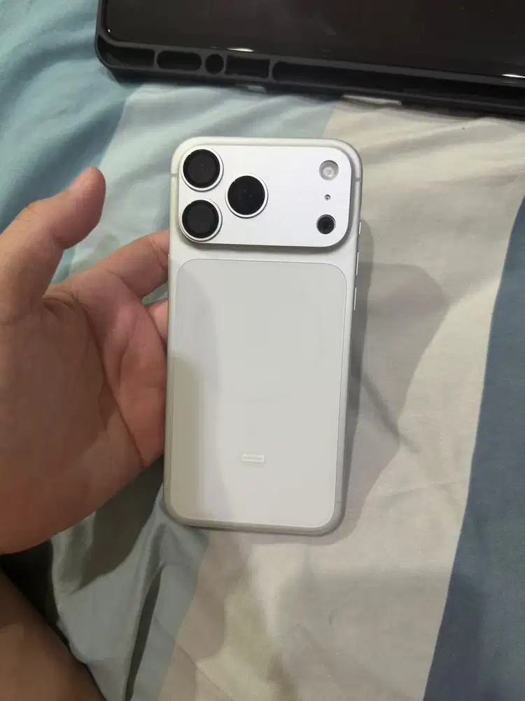 Iphone 17 pro max 2TB ibox silver