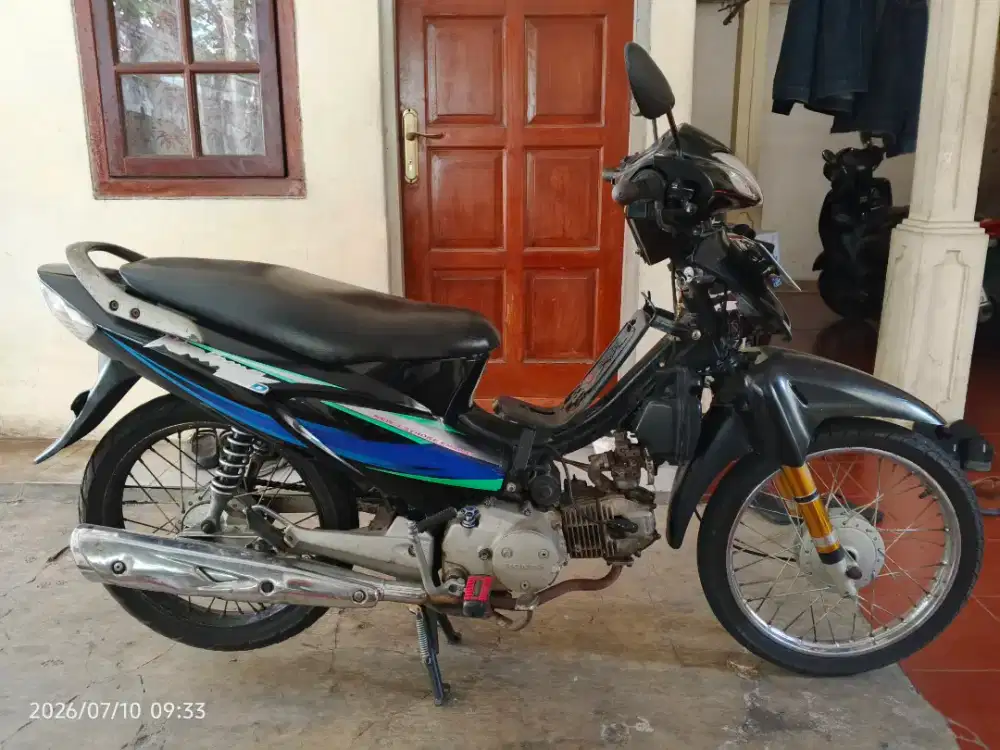 Kharisma 2004 lengkap jual murah mesin gress Joss siap jalan jalan