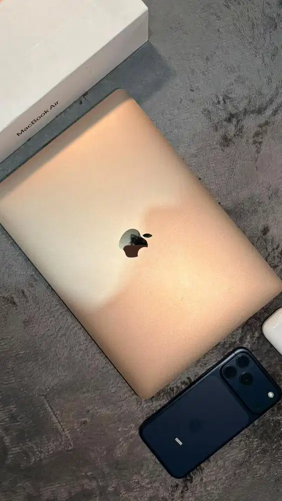 MACBOOK AIR 2020 PROCESSOR INTEL CORE i3 RAM 8GB SSD 256GB