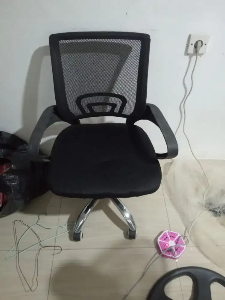 Kursi kantor senderan, kursi santai