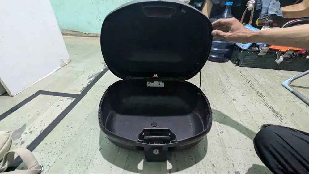 Box motor givi untuk supra dan vario