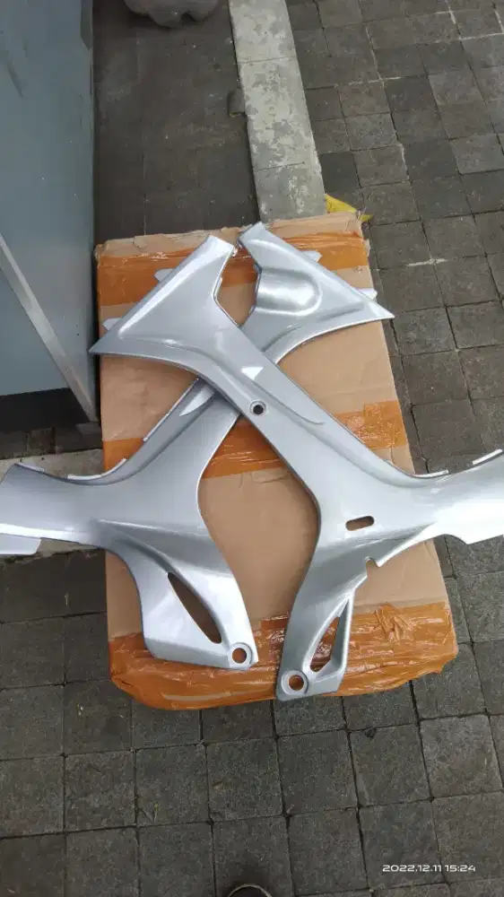 Leg shild motor Yamaha F1Zr dan vega