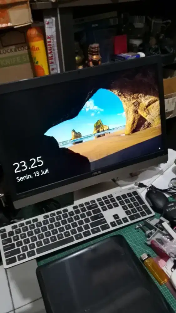 Komputer PC ASUS All In One Asus AIO V221ID Intel Celeron 4GB / 500GB