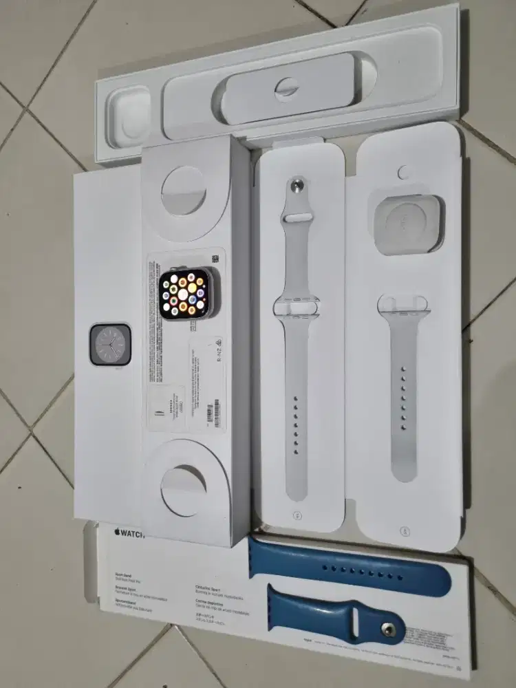 Apple Watch 8 45mm Fullset Original Mulus