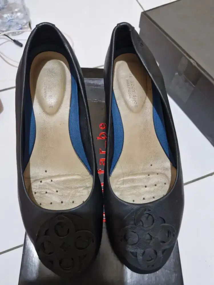Jual sepatu hush puppies