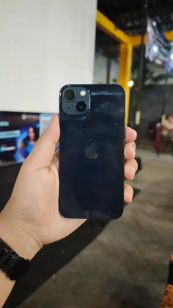iPhone 13 128gb iBox