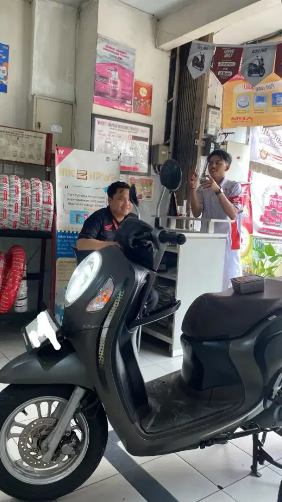 Scoopy Keyless 2022