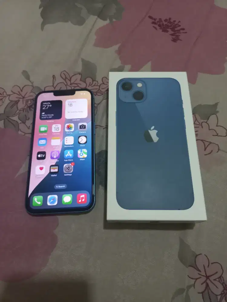 Dijual Iphone 13 128GB Second iBox Harga: Rp 7.000.000 (Nego Tipis)