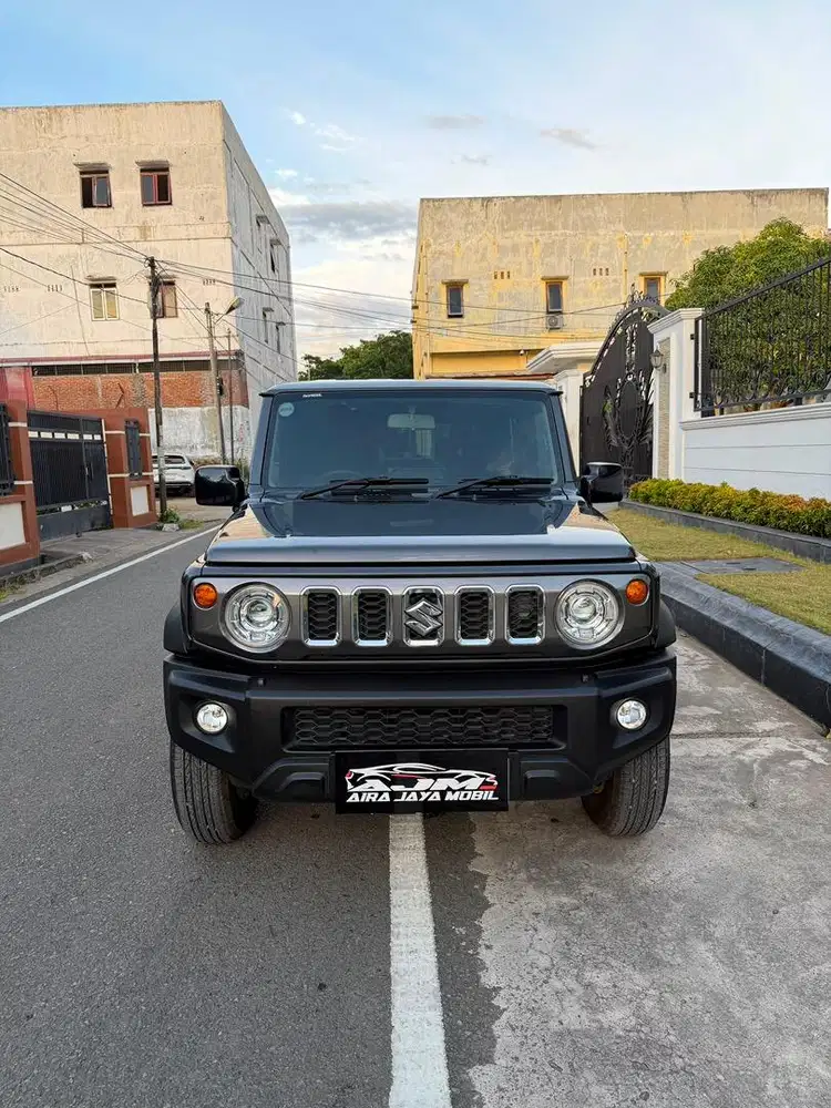 Suzuki Jimmy ALL GRIP 1,5  5 pintu 4x4 AT