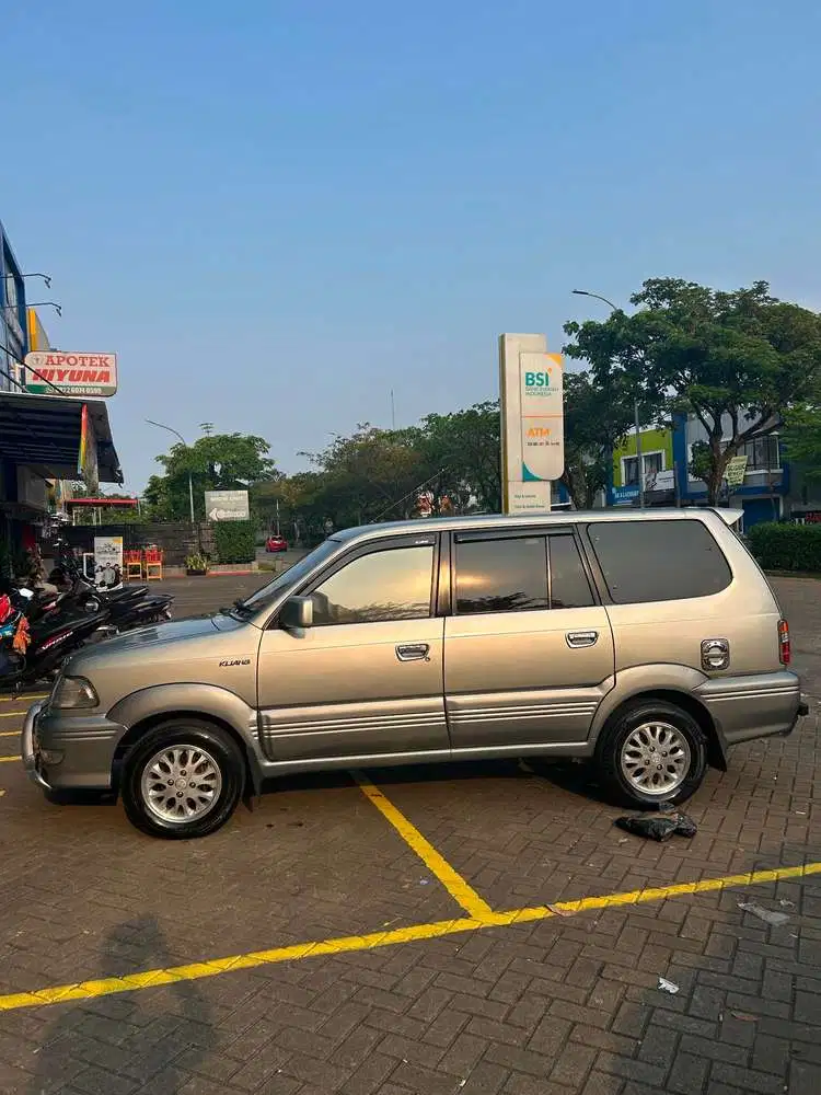 Toyota Kijang Krista Diesel