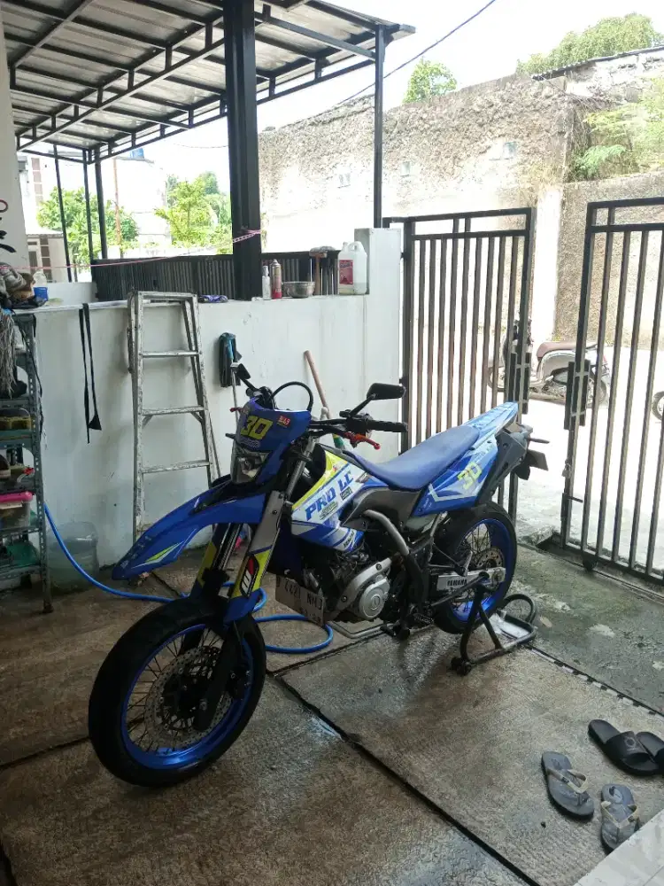 YAMAHA WR 155 TAHUN 2023