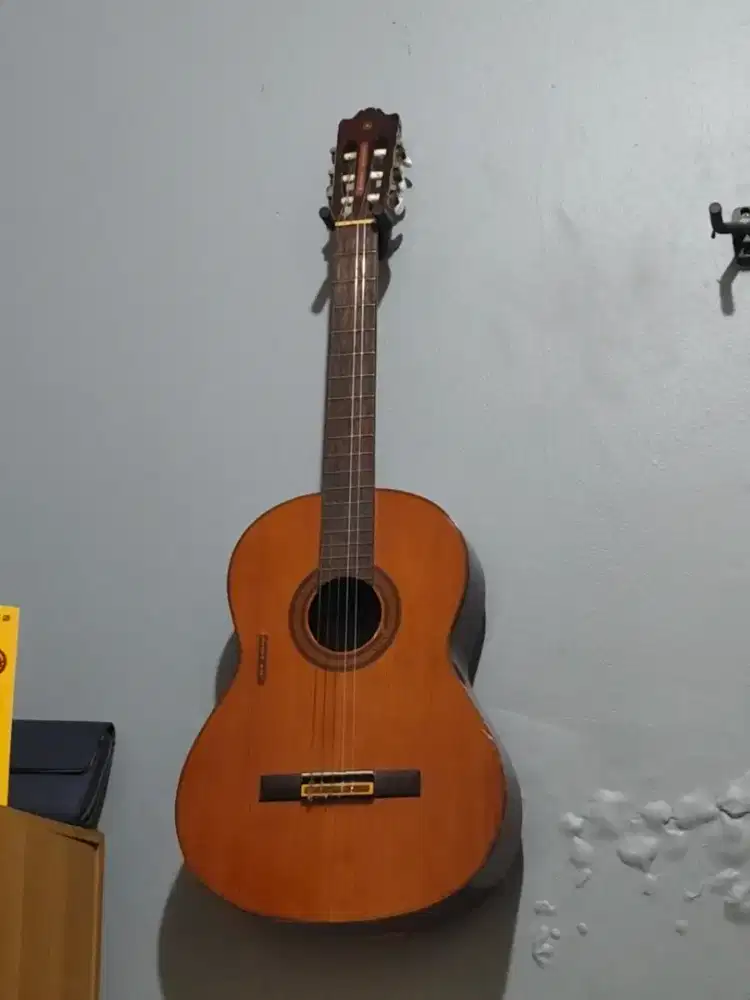 Gitar nylon yamaha g 225