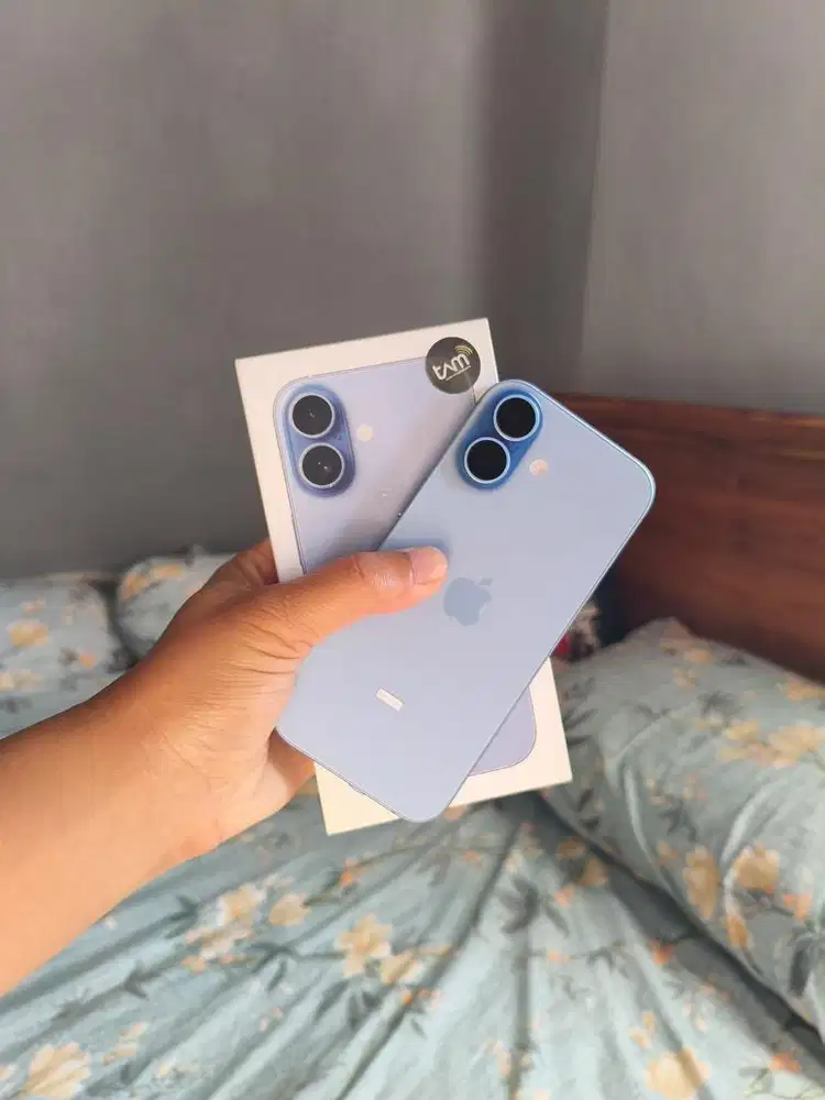 iPhone 17 Mist Blue 256 GB iBox