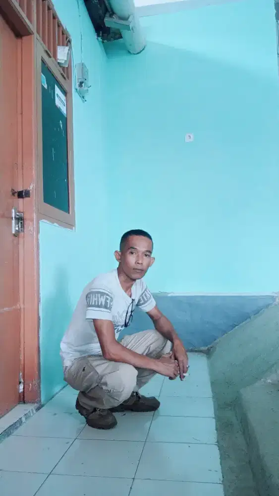 Saya sedang mencari pekerjaan Sim B1