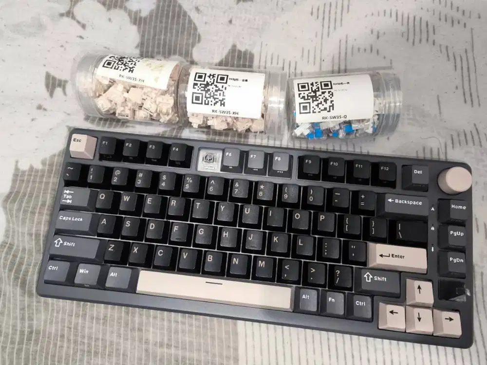 Mechanical Keyboard Wireless Royal Kludge M75 [K-Silver+bonus switch]