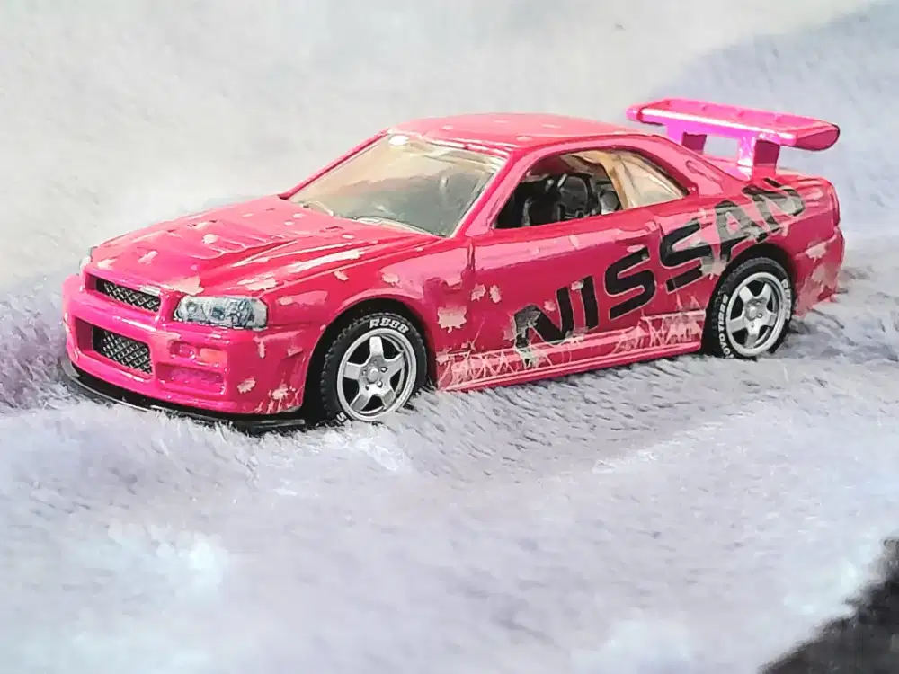 Hotwheels nissan skyline GTR R34