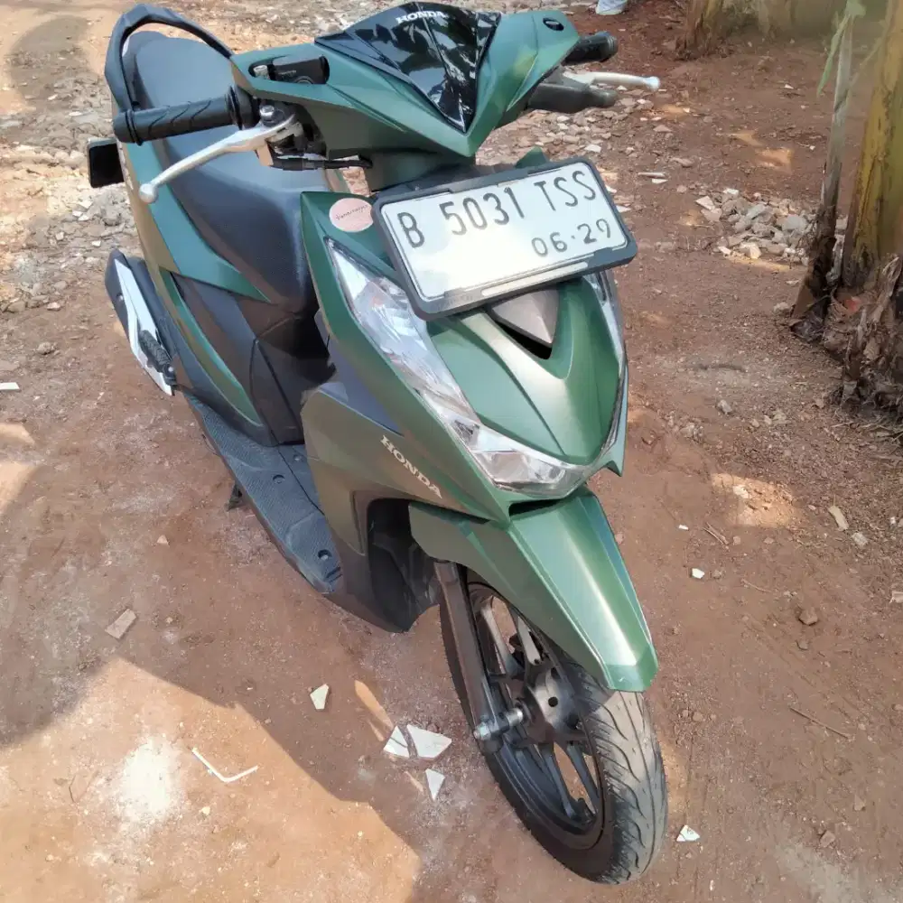 Beat deluxe hijau army