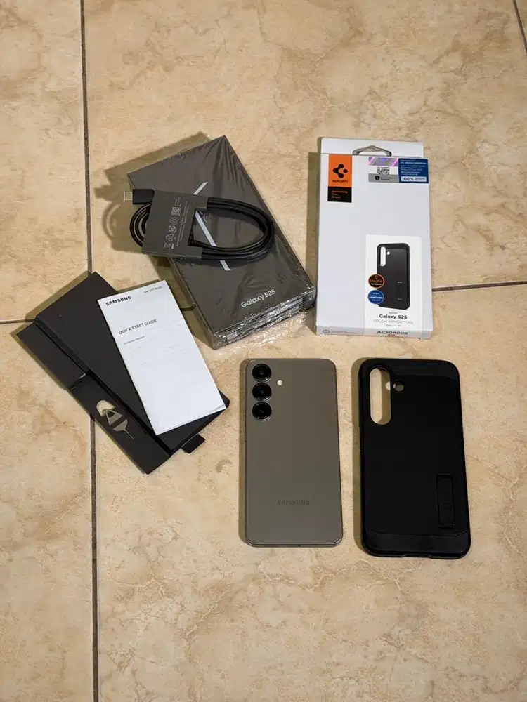 Samsung Galaxy S25 (Reguler)