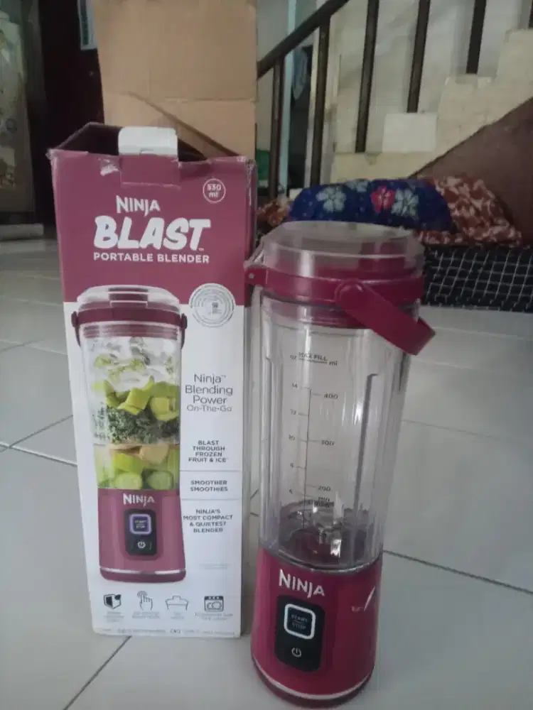 blender Portabel ninja blast