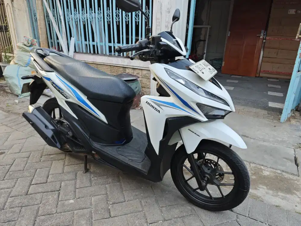 Jual cpt vario 125 2018 plat w mojosari kondisi sgt bagus