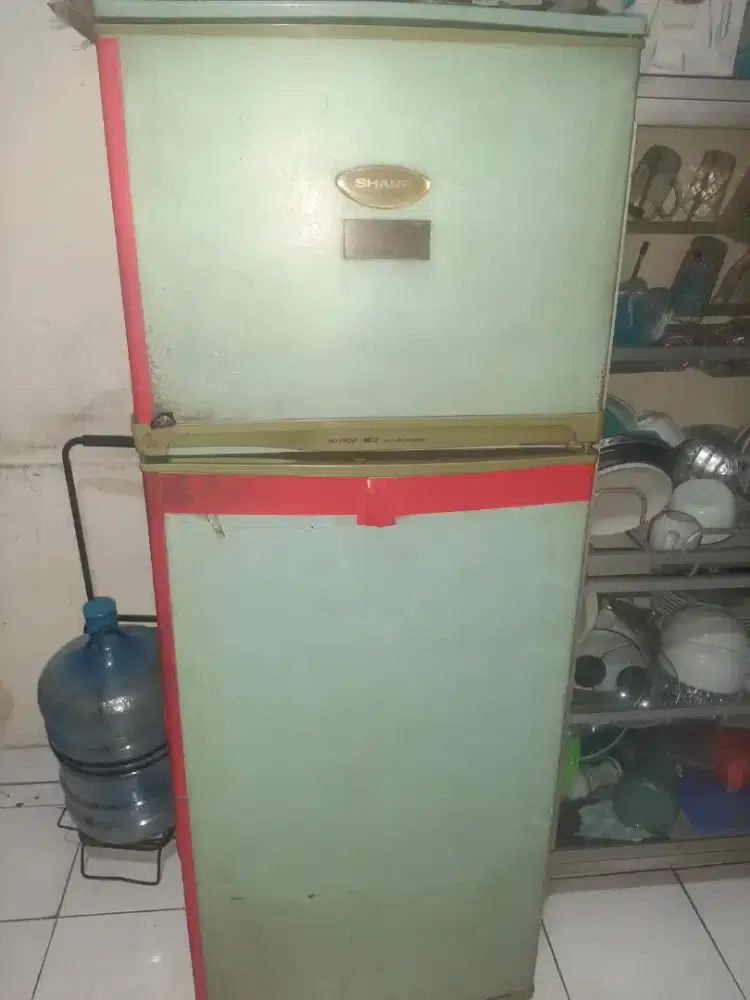 Kulkas Sharp 2 pintu