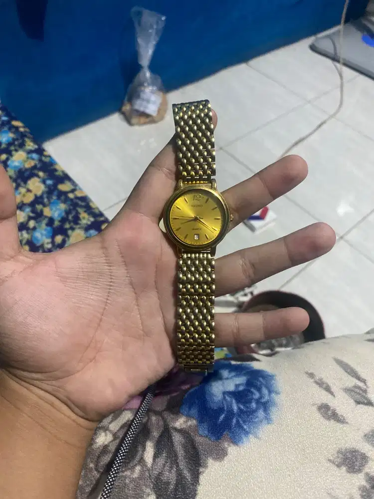 jual jam Seiko Quartz 7N01-0EC0 Made in Japan Gold Tone Made in Japan