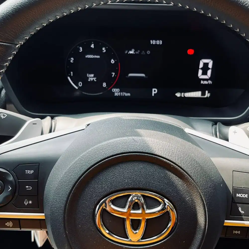 Toyota Raize 1.0 GR Sport TSS AT Two Tone 2021 Putih KM 30125 Ribu