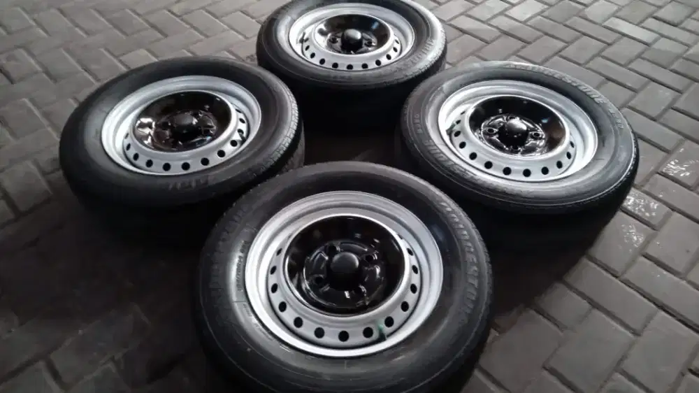 Velg Ban OEMLOOK R14 Avanza Xenia Kijang Panther Carry Futura Colt SS
