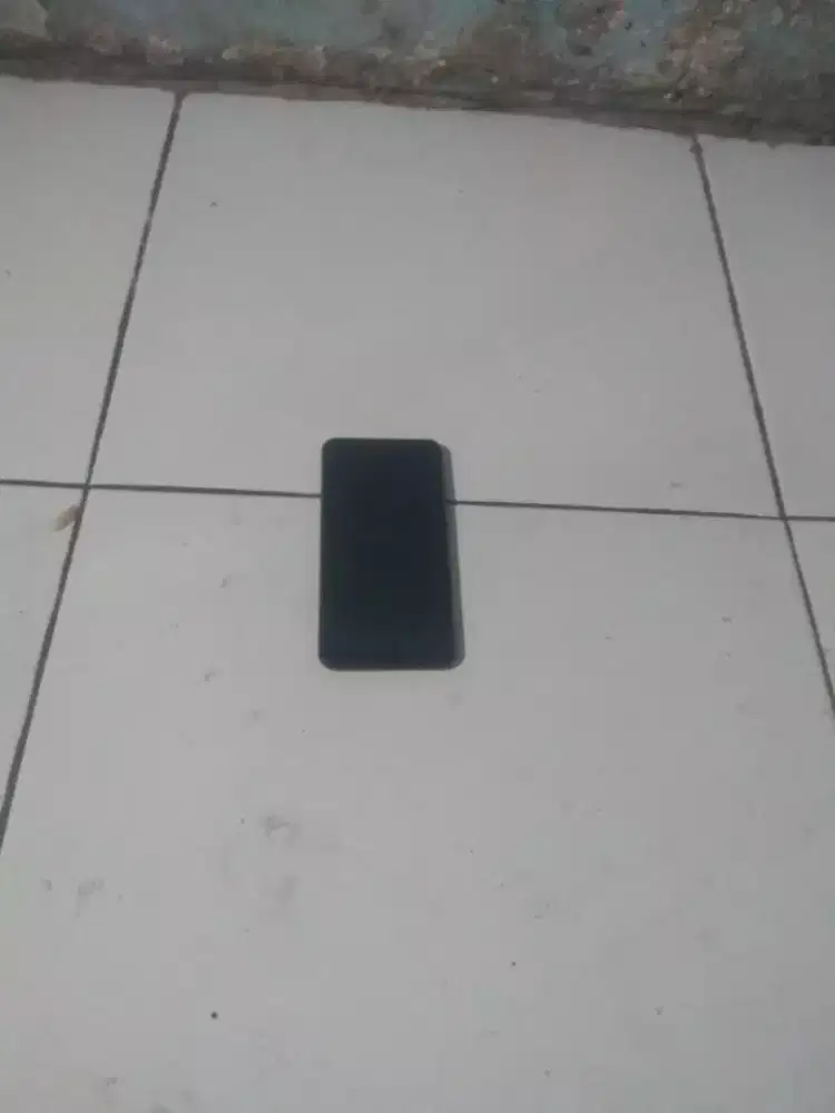 Jual hp redmi 6a ram 2/16 Gb normal