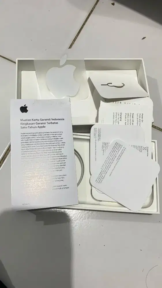 iPhone 11 White 64Gb iBox