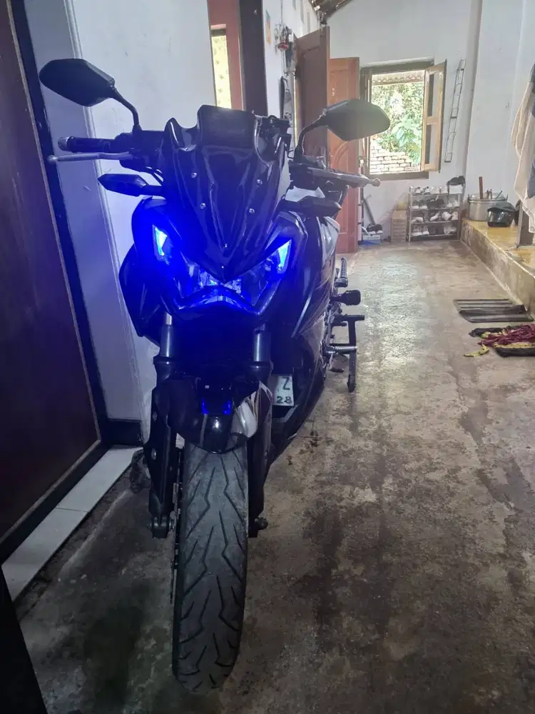 KAWAZAKI z250 2013