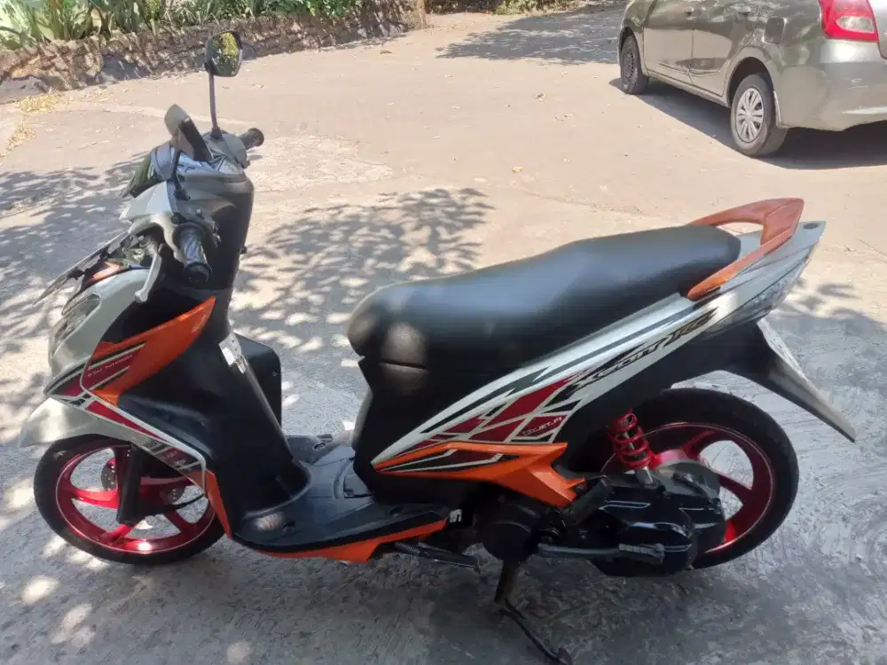 Yamaha Xeon 2013