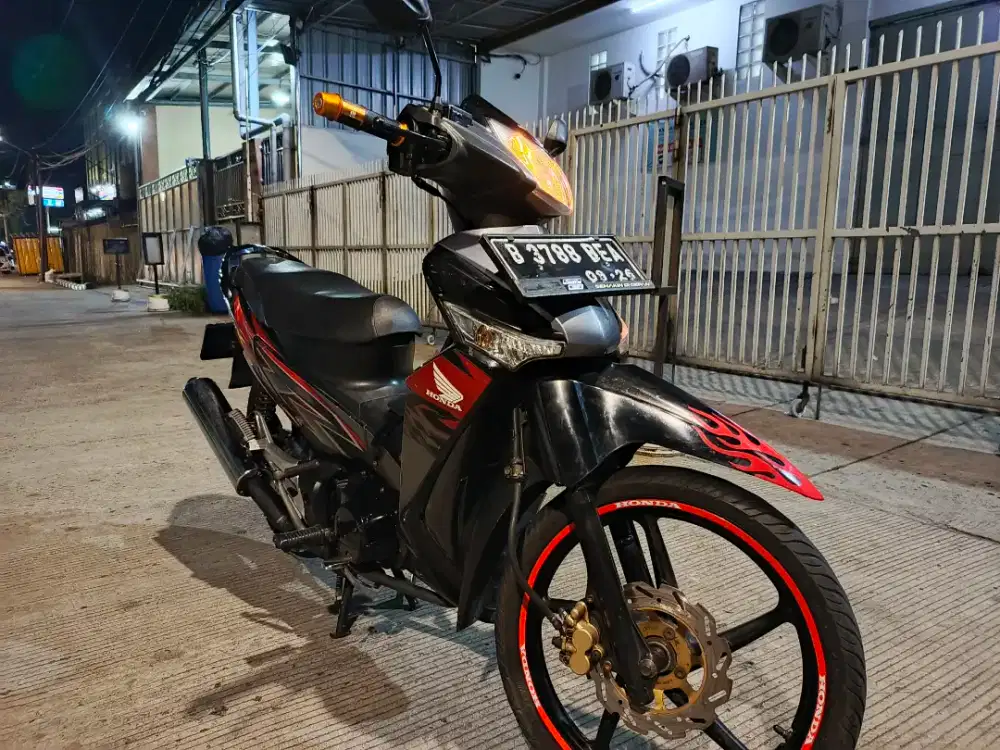 Supra x 125 2010 orisinil semua